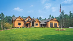 14_Coventry_DelPrete_ExteriorFront14_11868_2023-10-17_14-23