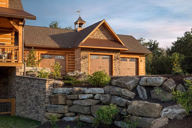 Pleasant Grove Log - Exterior 3 - Timberhaven