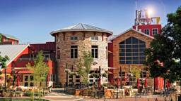 The Best Places to Dine and Shop in Colorado