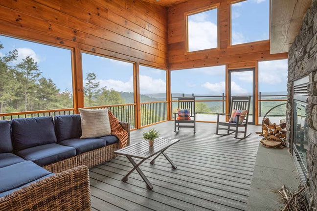 Grand Summit Log - Porch - Timberhaven