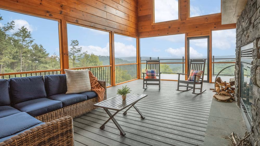 Porch-horizontal_11868_2026-07-09_14-47